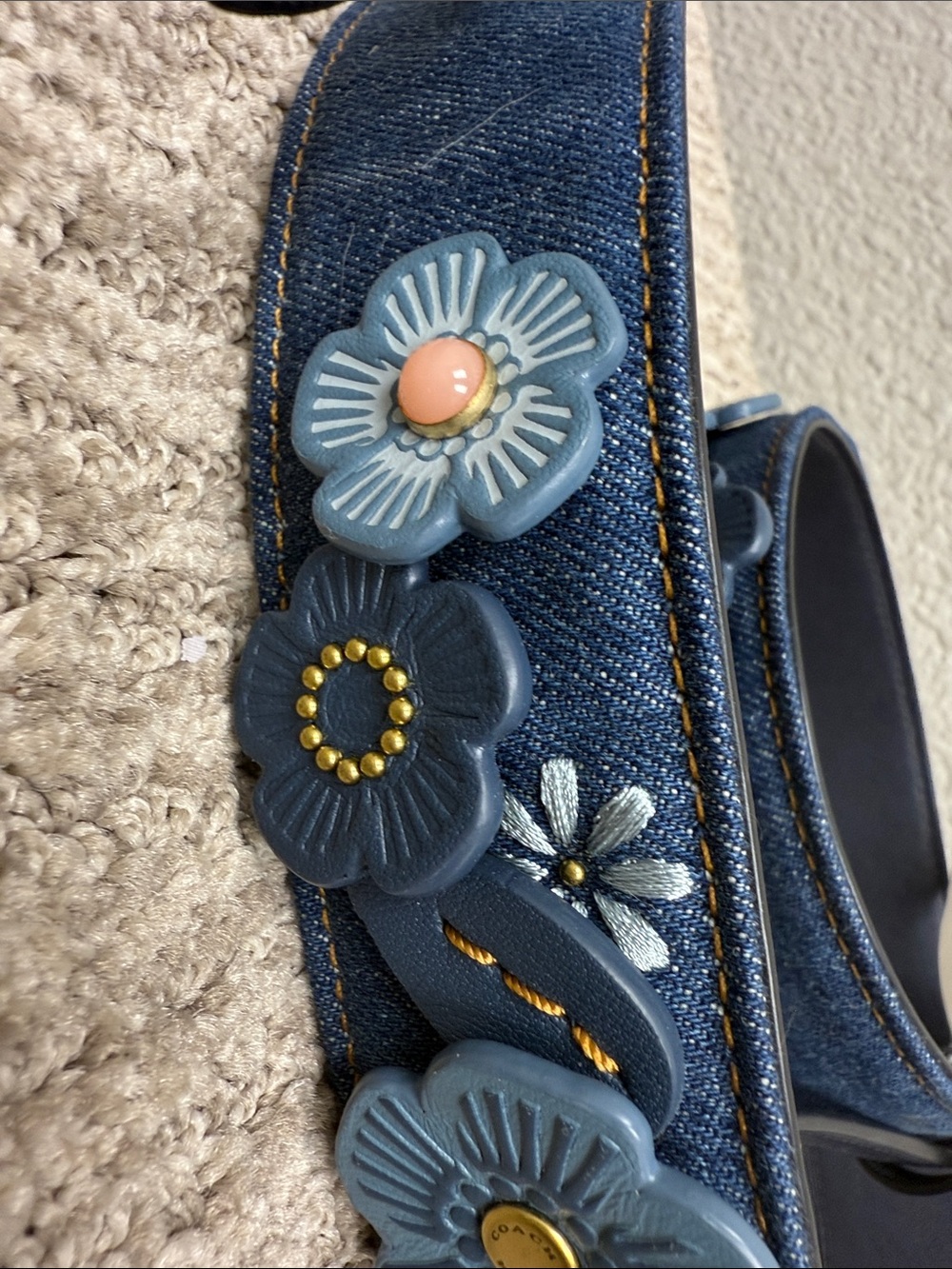 Coach Denim Tea Rose Appliqué Bag Strap in Blue and Cream - Picture 6 of 13